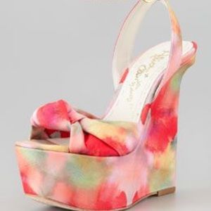 Alice and Olivia Ilise Watercolor Wedge